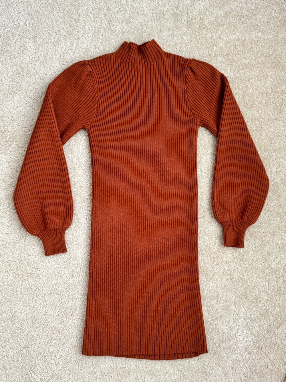 ๐น NWOT &Merci Rust Ribbed Sweater Dress Size Small - Picture 2 of 5